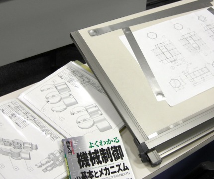 機械・電気・設備等、エンジニアリングに関わる『何か』を伝えていく事をお願いします。