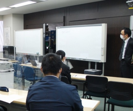 JR大宮駅徒歩5分：本社オフィスでお仕事です